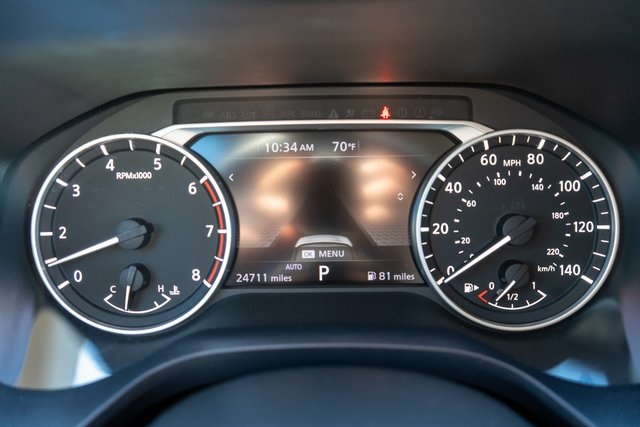 2022 Nissan Rogue SV photo 15