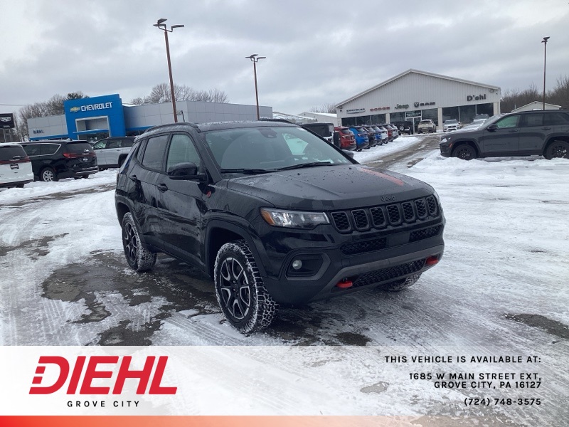2026 Jeep Compass Trailhawk's photo