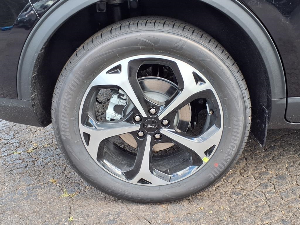 2025 Ford Escape ST-Line Select photo 7