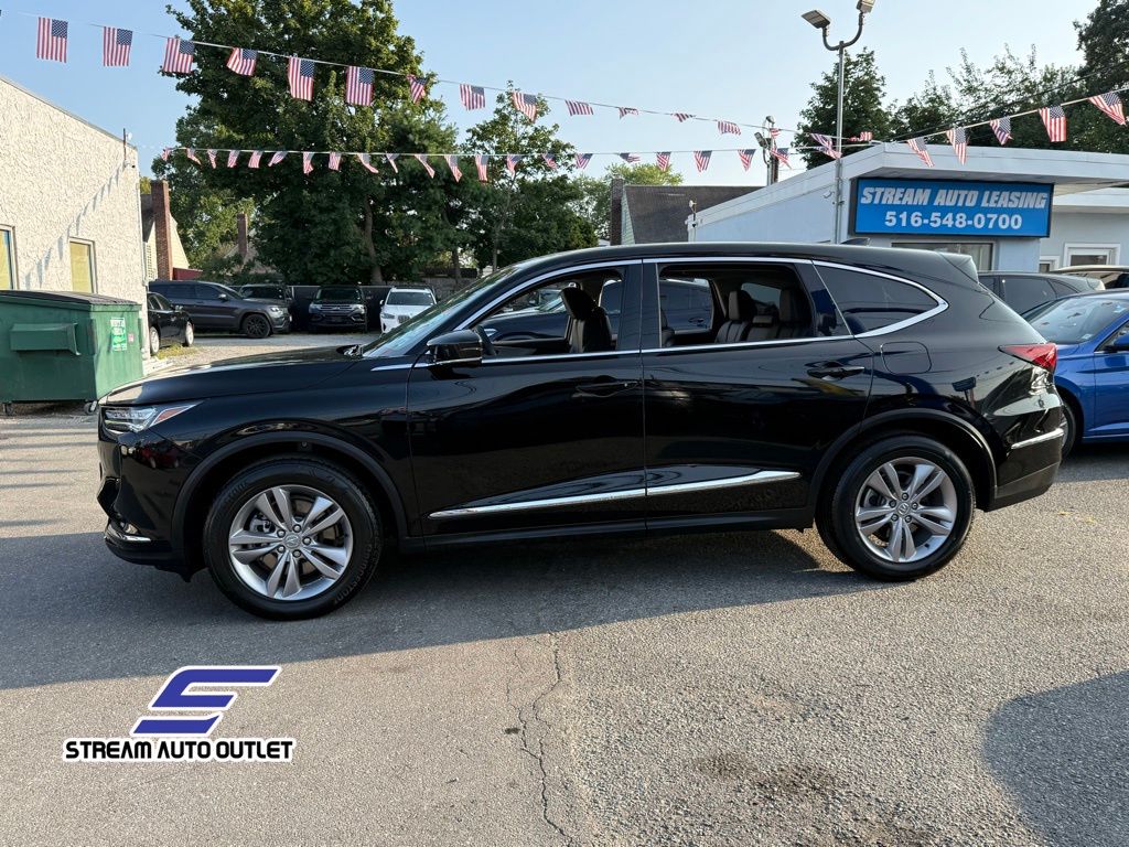 2023 Acura MDX SH-AWD photo 3