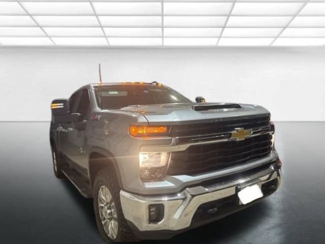 2024 Chevrolet Silverado 2500HD LT's photo