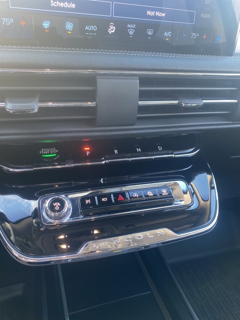 2023 Lincoln Corsair Standard photo 26