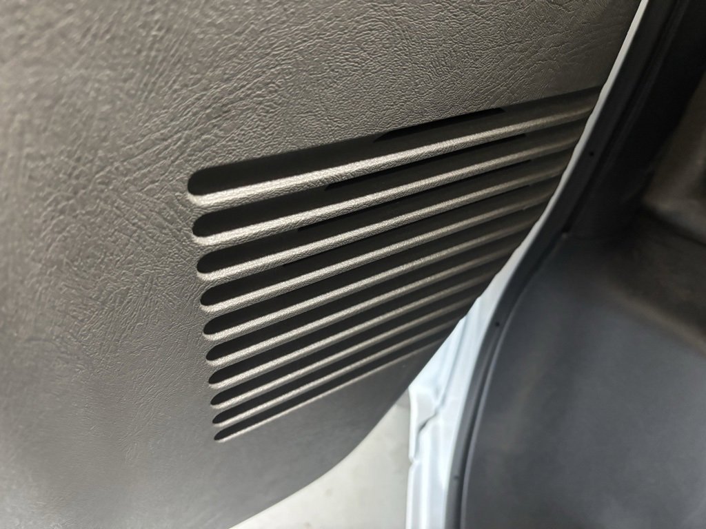 2025 Chevrolet Express Cargo 2500 photo 19