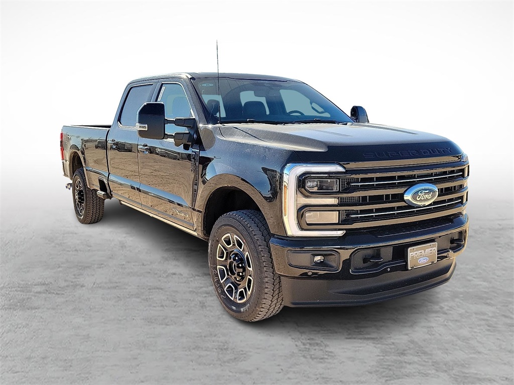 2026 Ford F-350 Super Duty Platinum's photo