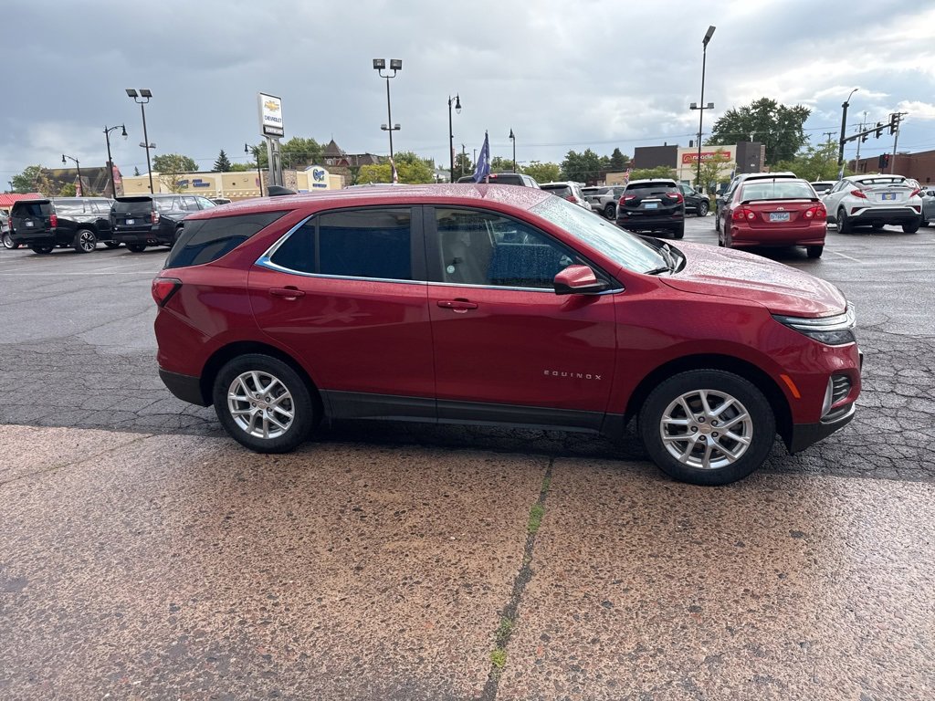 2024 Chevrolet Equinox LT photo 7