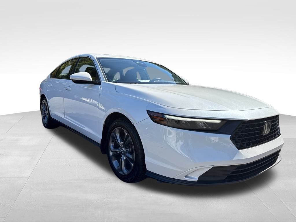 2023 Honda Accord EX photo 3