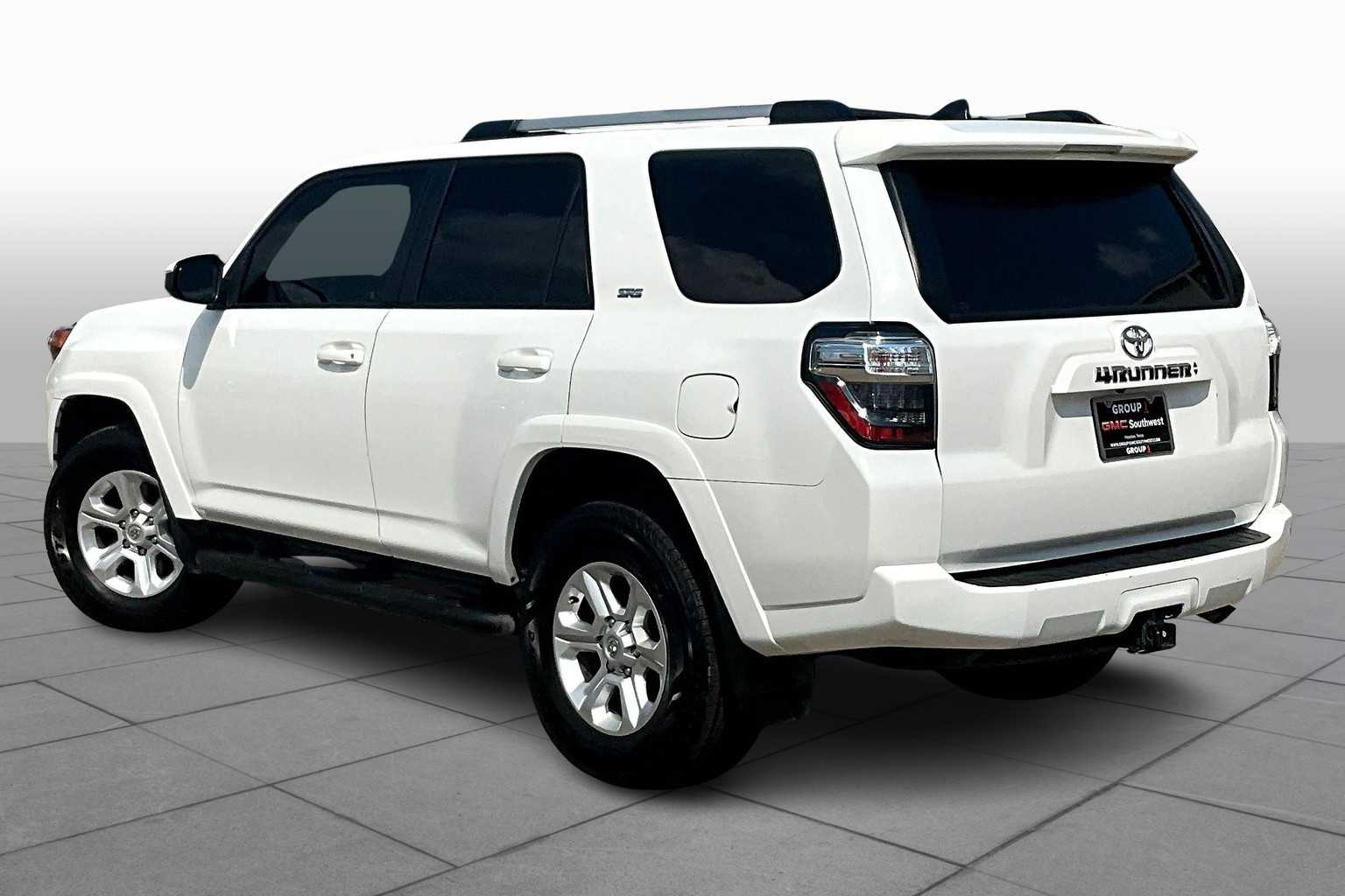 2023 Toyota 4Runner SR5 photo 10