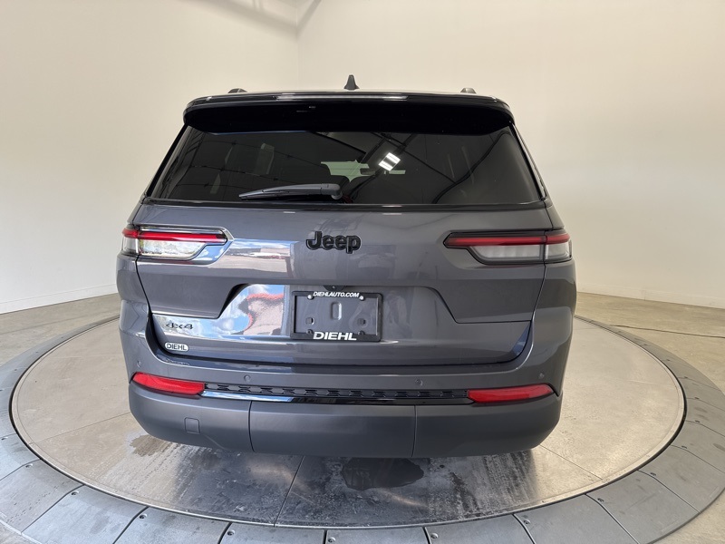 2025 Jeep Grand Cherokee Altitude X photo 3