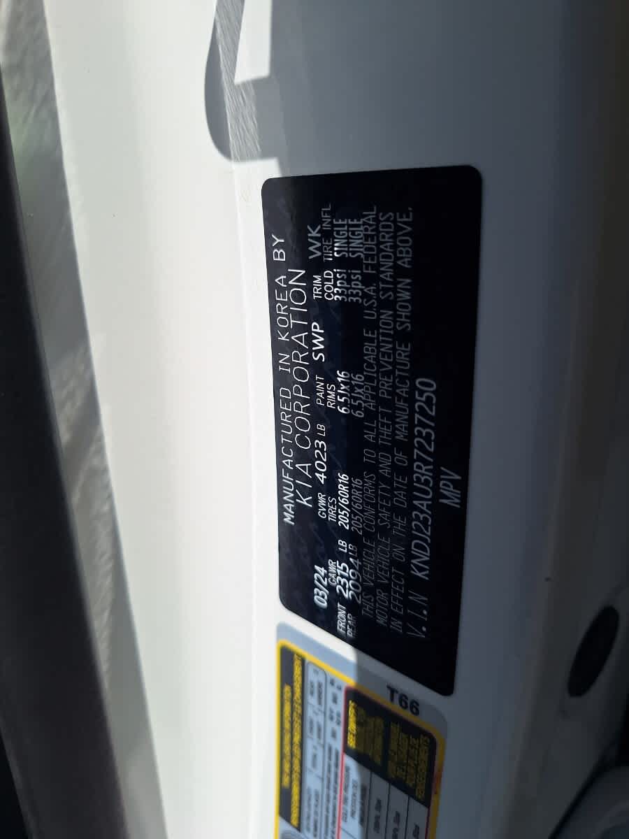 2024 Kia Soul LX photo 30