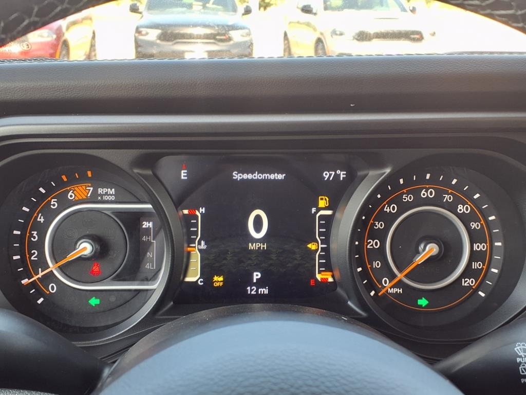 2025 Jeep Wrangler Rubicon photo 23