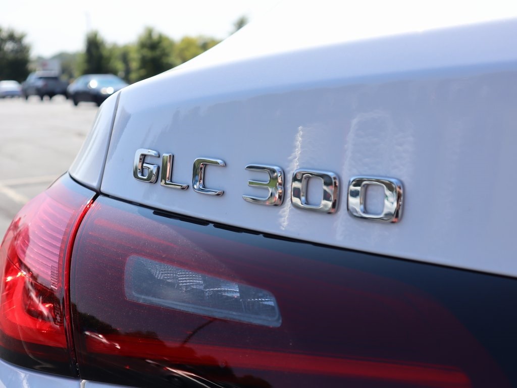2026 Mercedes Benz GLC 300 Coupe photo 7