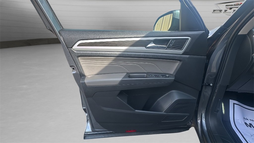 2023 Volkswagen Atlas SE photo 19