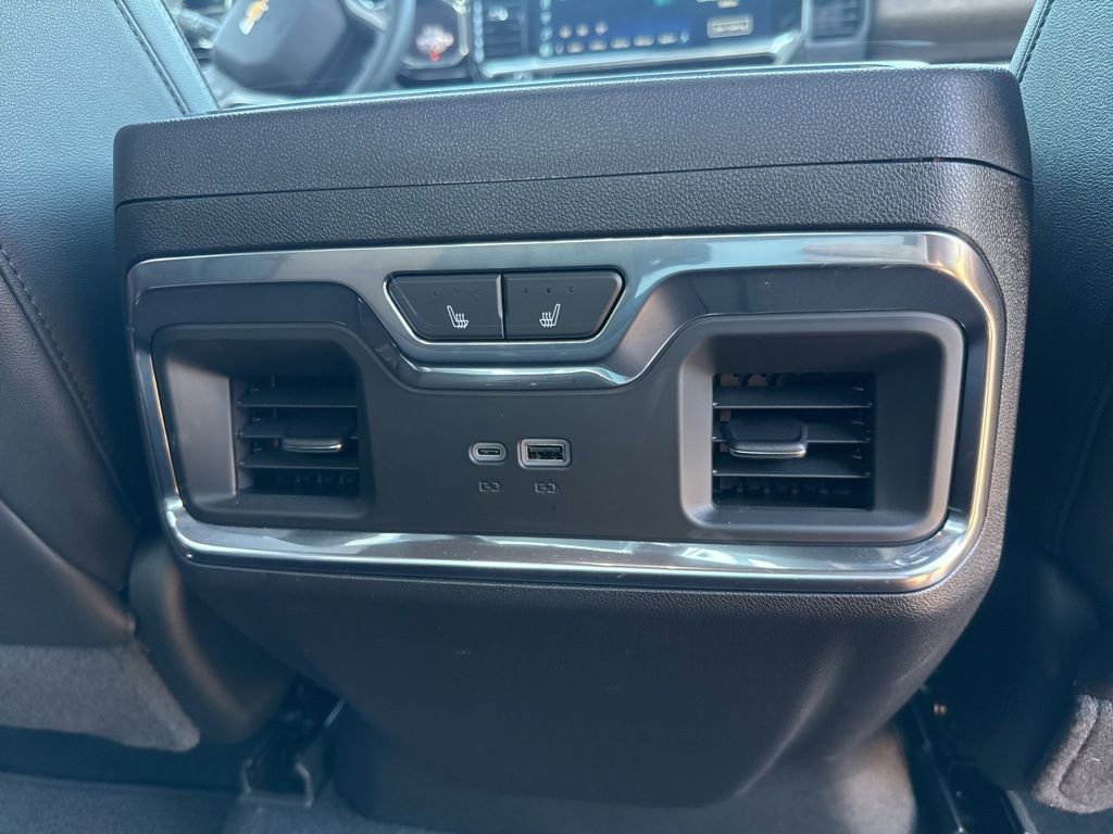 2024 Chevrolet Silverado 1500 High Country photo 26