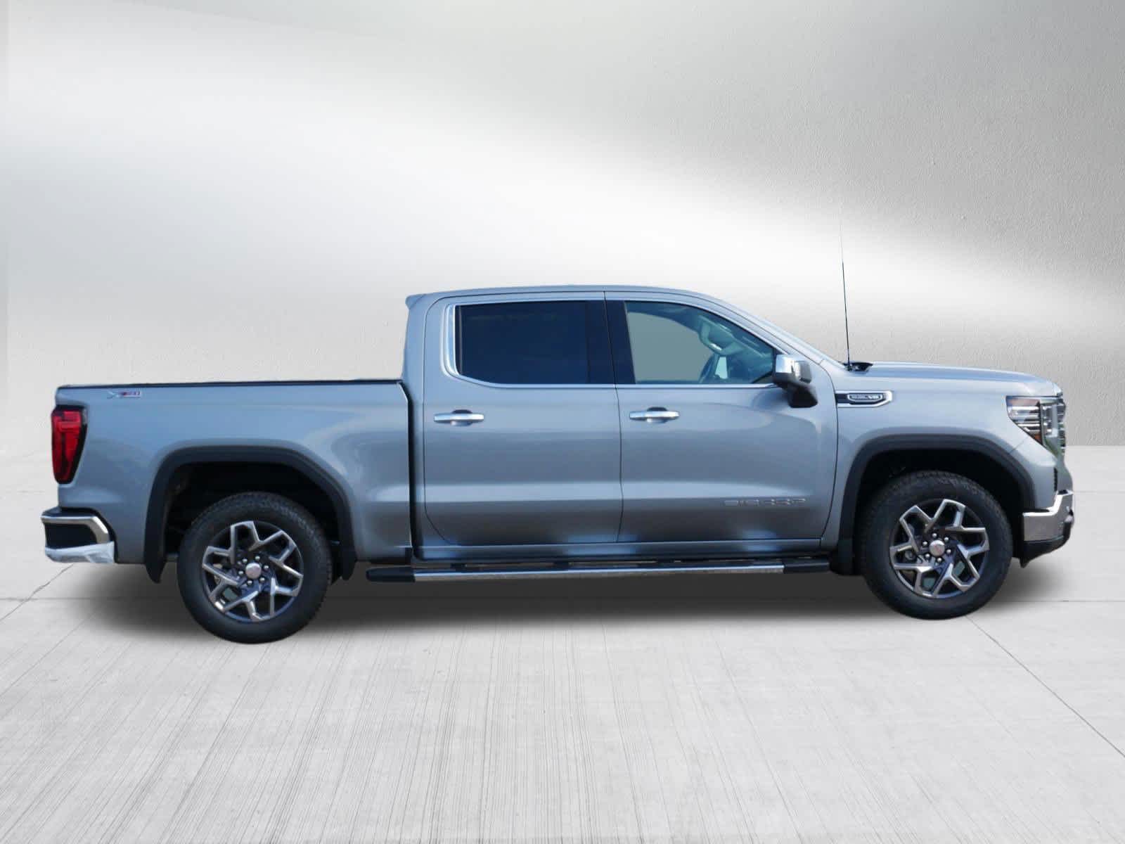 2026 Gmc Sierra 1500 SLT photo 6