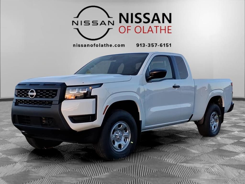 2026 Nissan Frontier S's photo