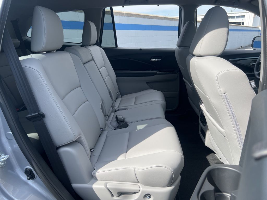 2022 Honda Pilot EX-L photo 23