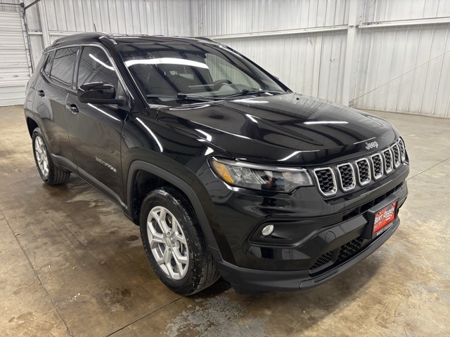 2024 Jeep Compass Latitude's photo
