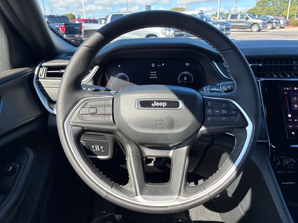 2025 Jeep Grand Cherokee Altitude X photo 14