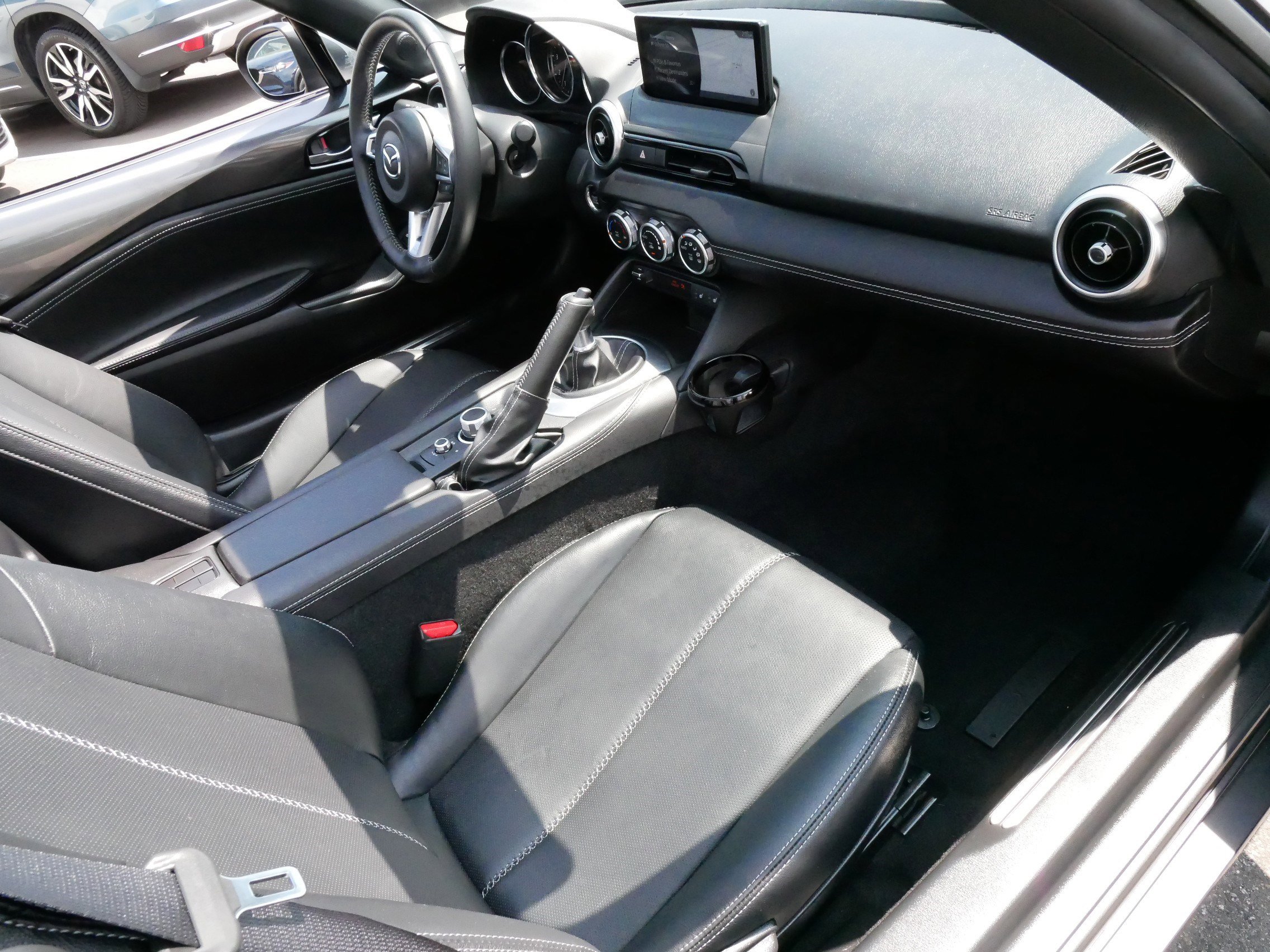 2024 Mazda MX-5 Miata Miata RF Grand Touring photo 11