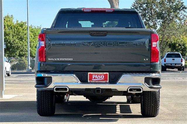 2025 Chevrolet Silverado 1500 LT photo 5