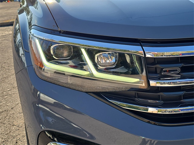 2023 Volkswagen Atlas Cross Sport V6 SEL photo 4