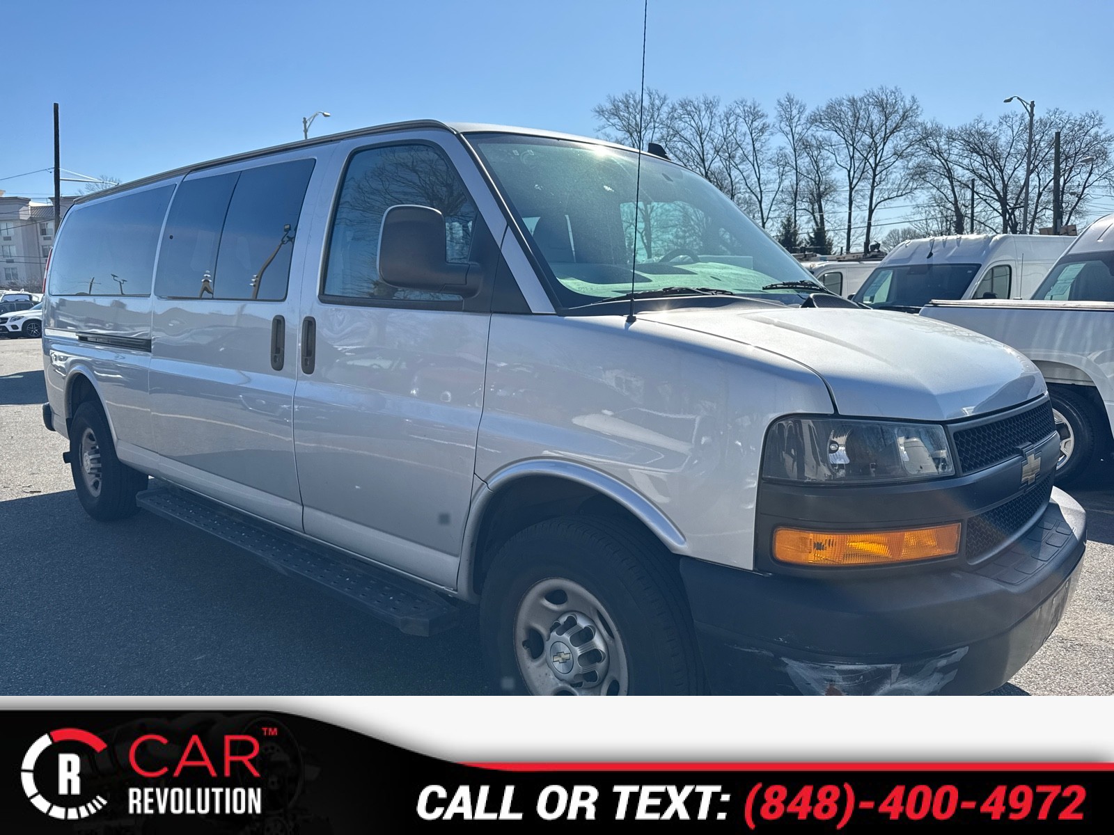 2020 Chevrolet Express Passenger LS's photo