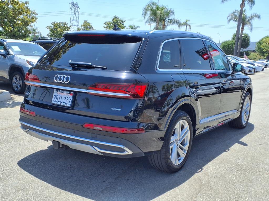 2020 Audi Q7 Premium photo 3