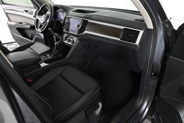 2022 Volkswagen Atlas V6 SE Technology photo 10