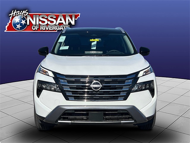 2025 Nissan Rogue SL photo 2