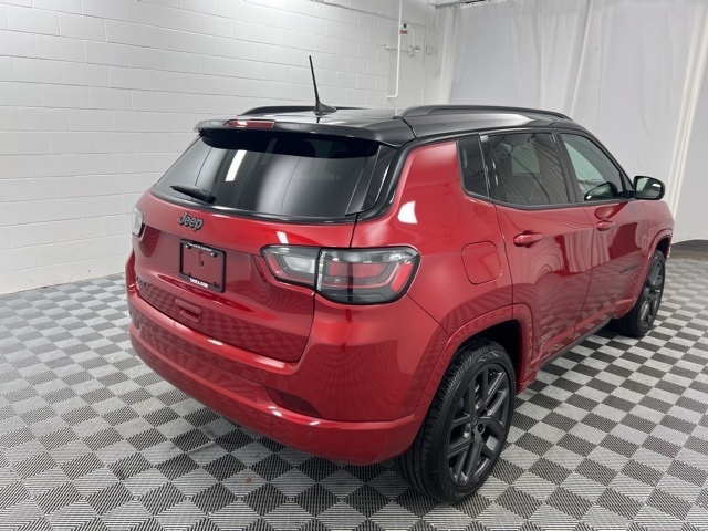 2024 Jeep Compass Limited photo 4