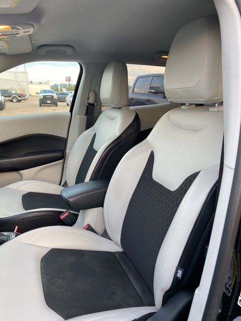 2018 Jeep Compass Latitude photo 9