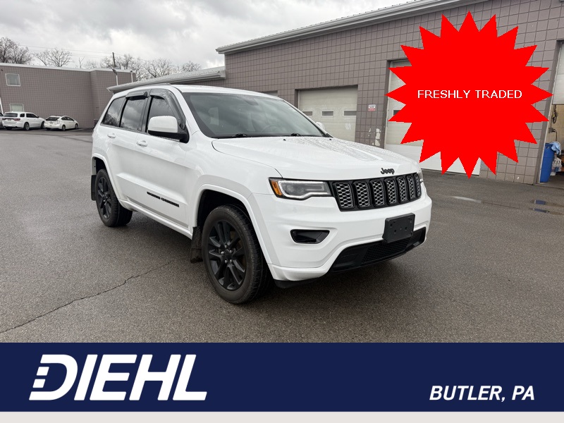 2022 Jeep Grand Cherokee WK Laredo X's photo