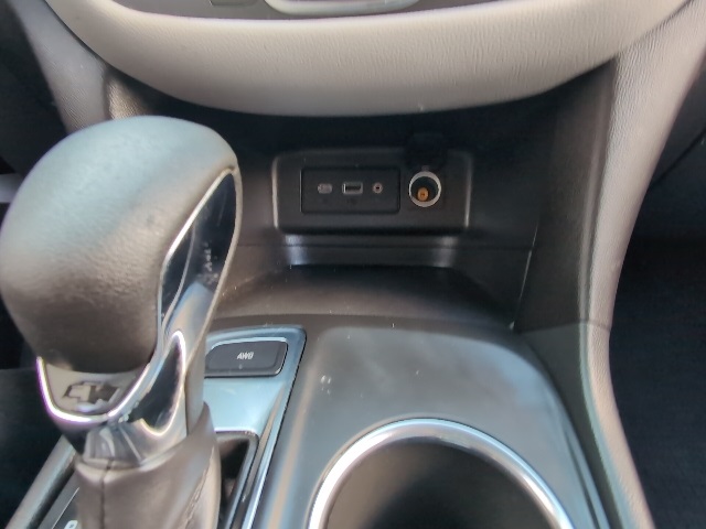 2023 Chevrolet Equinox LS photo 27