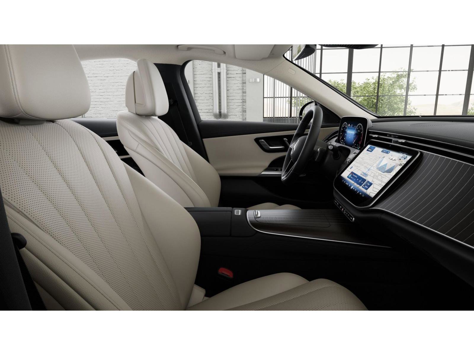 2025 Mercedes Benz E 350 4MATIC Sedan photo 4