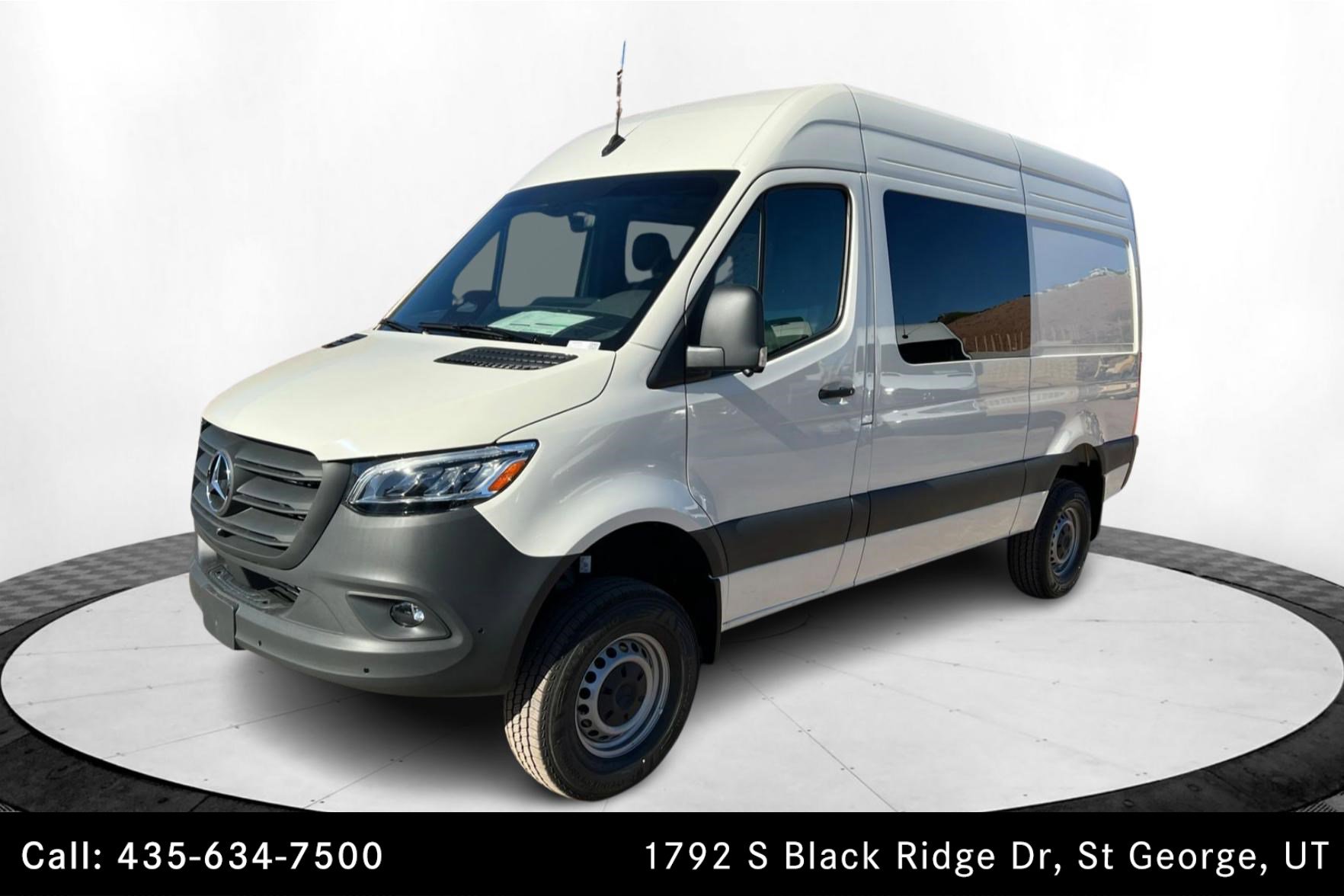 2026 Mercedes-Benz Sprinter Cargo Van Base's photo