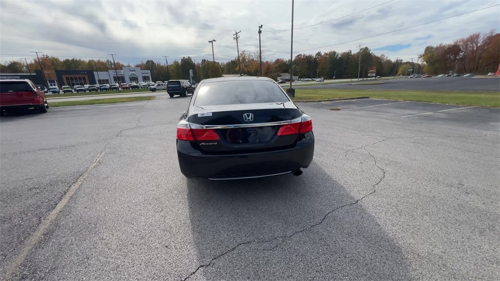 2013 Honda Accord LX photo 4