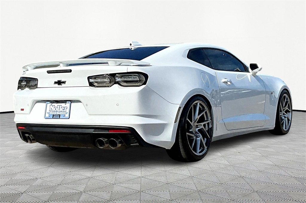 Used 2023 Chevrolet Camaro 2SS with VIN 1G1FH1R75P0160788 for sale in Kansas City