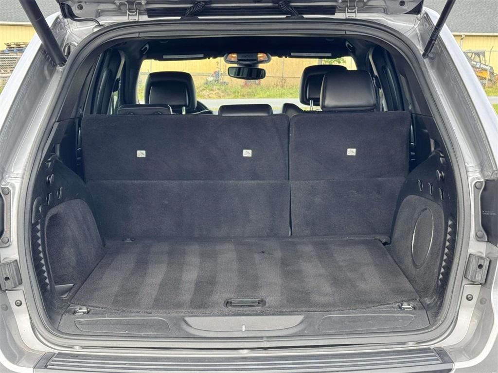 2019 Jeep Grand Cherokee Altitude photo 29