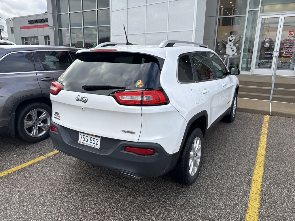 2018 Jeep Cherokee Latitude photo 3