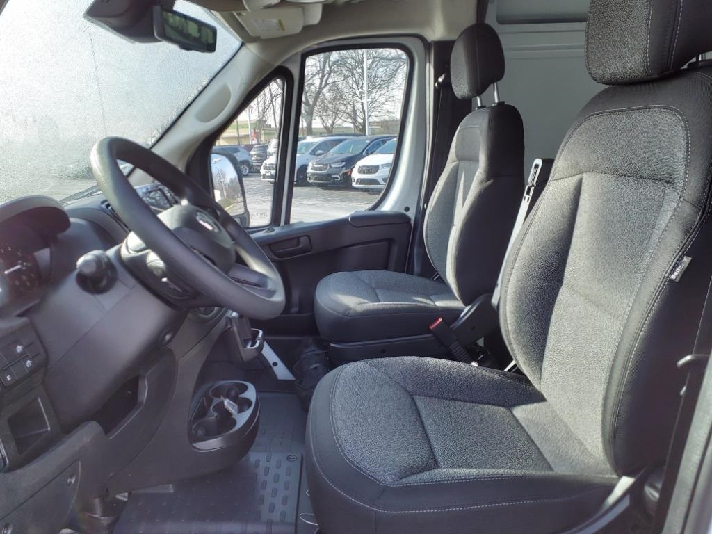 2025 Ram ProMaster 2500 photo 6