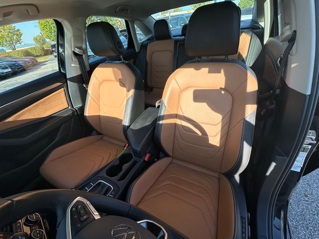 2024 Volkswagen Jetta 1.5T SEL photo 22