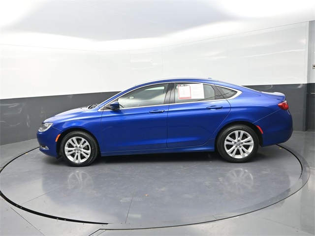 2015 Chrysler 200 Limited photo 4