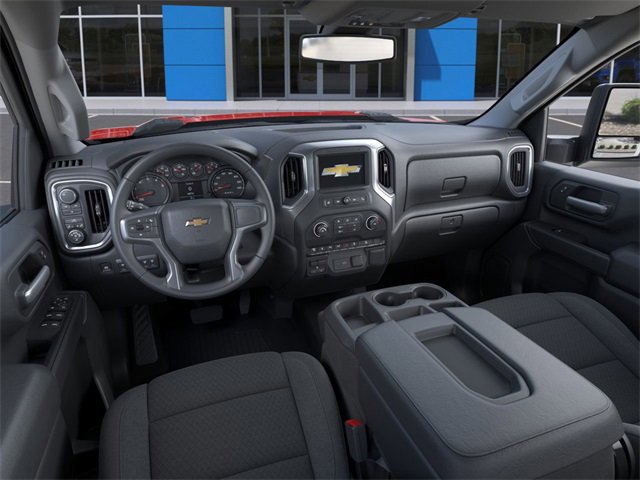2025 Chevrolet Silverado 2500HD Custom photo 15