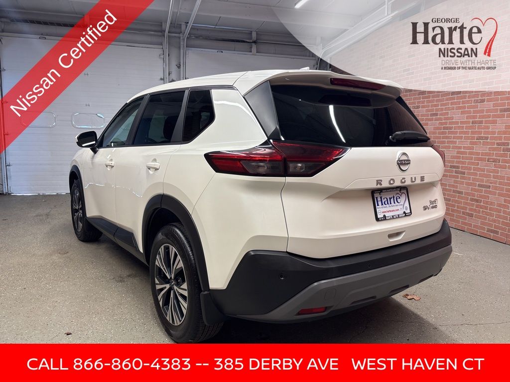 2023 Nissan Rogue SV photo 3