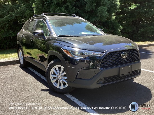 2025 Toyota Corolla Cross LE