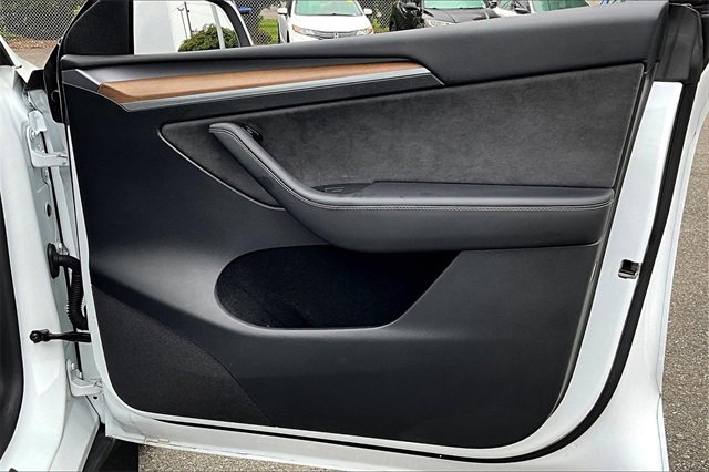 2023 Tesla Model Y Long Range photo 20