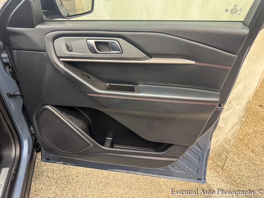 2025 FORD EXPLORER - Image 26