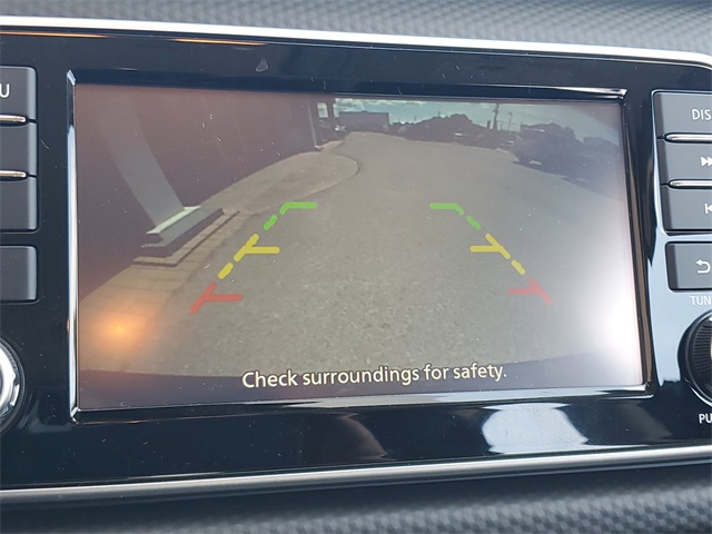 2025 Nissan Kicks Play S photo 7