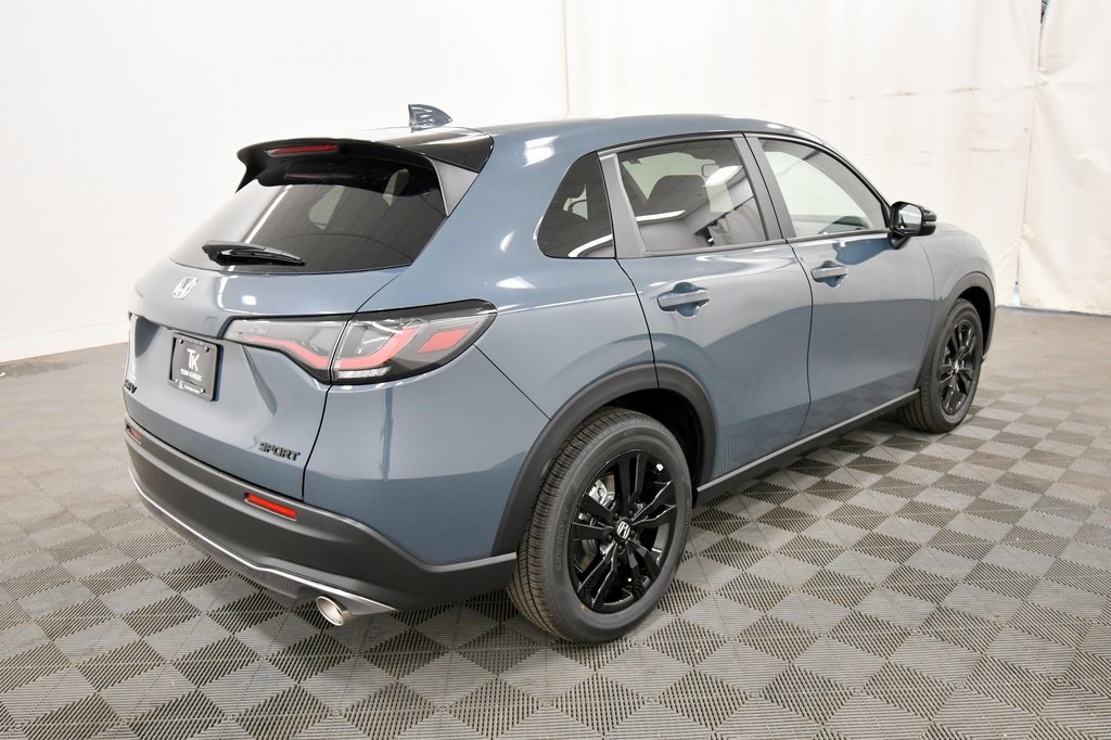 2026 Honda HR-V Sport photo 5