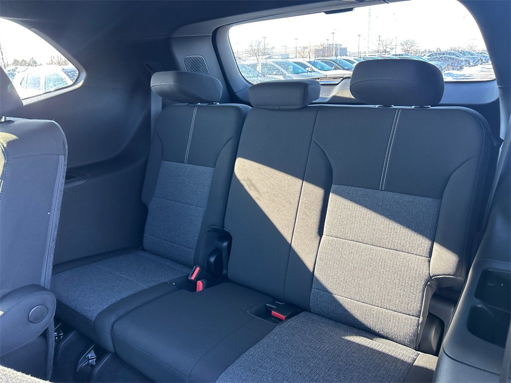 2026 GMC ACADIA - Image 33